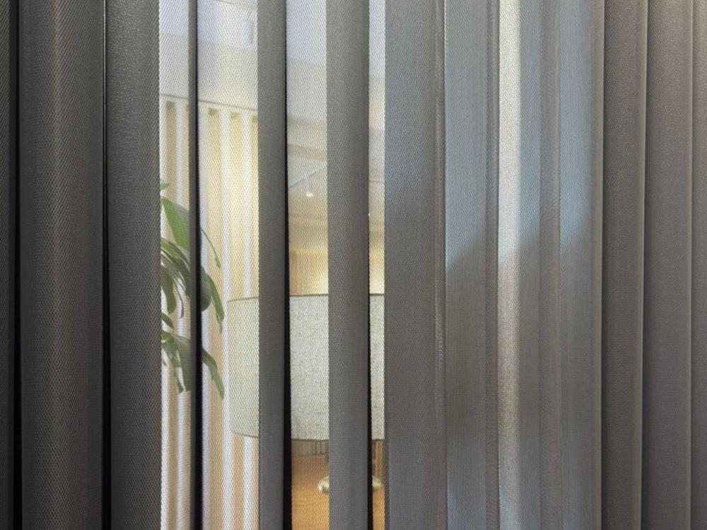 Unislat ( Vertical Sheer)