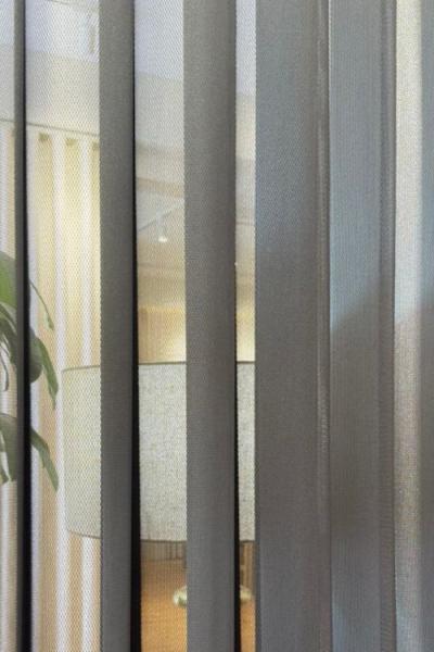 Unislat ( Vertical Sheer)